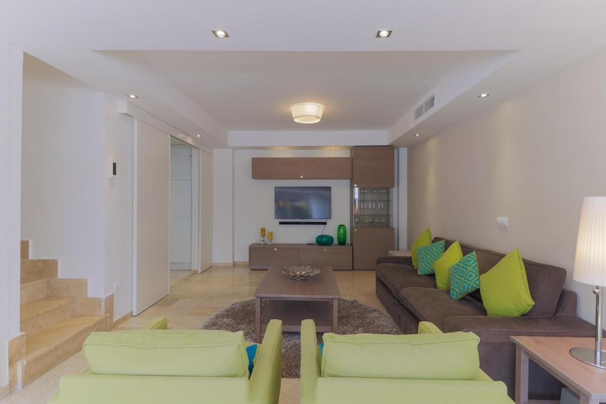 C43 - Family House With Terrace And Shared Pool Villa Benalmadena Ngoại thất bức ảnh